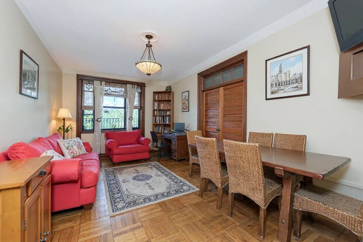 Spacious 3BR Co-op in Washington Heights