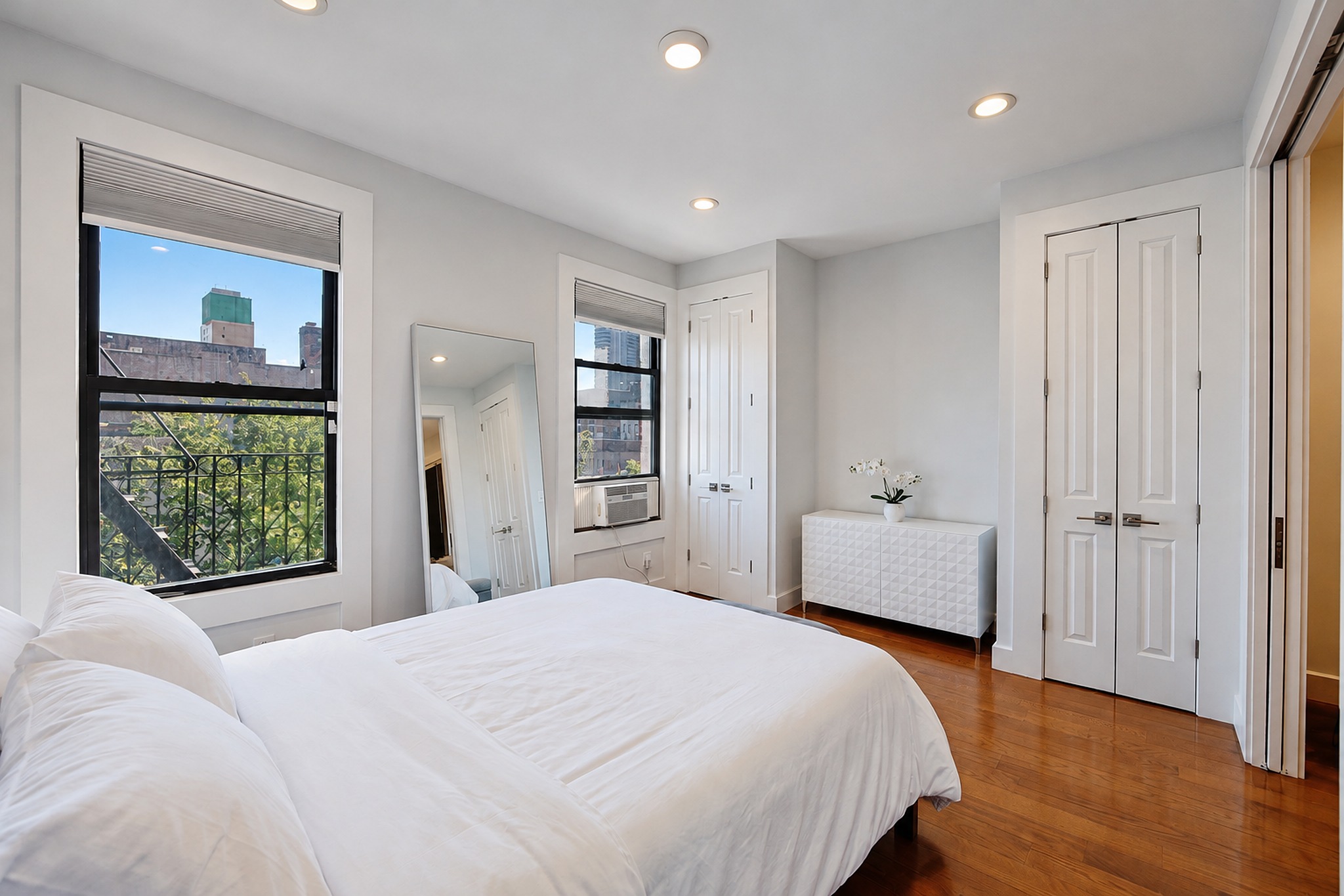 160 Wadsworth Avenue #402 - Bedroom