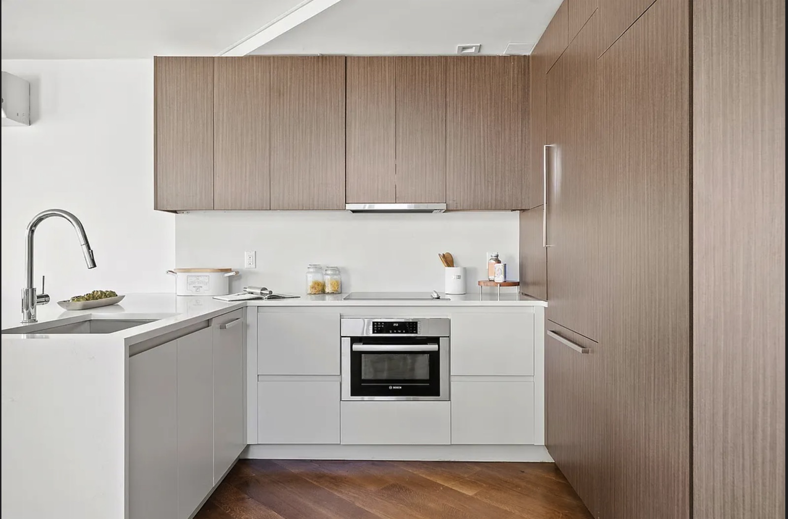 553 West 182nd Street, Apt 3R photo 2
