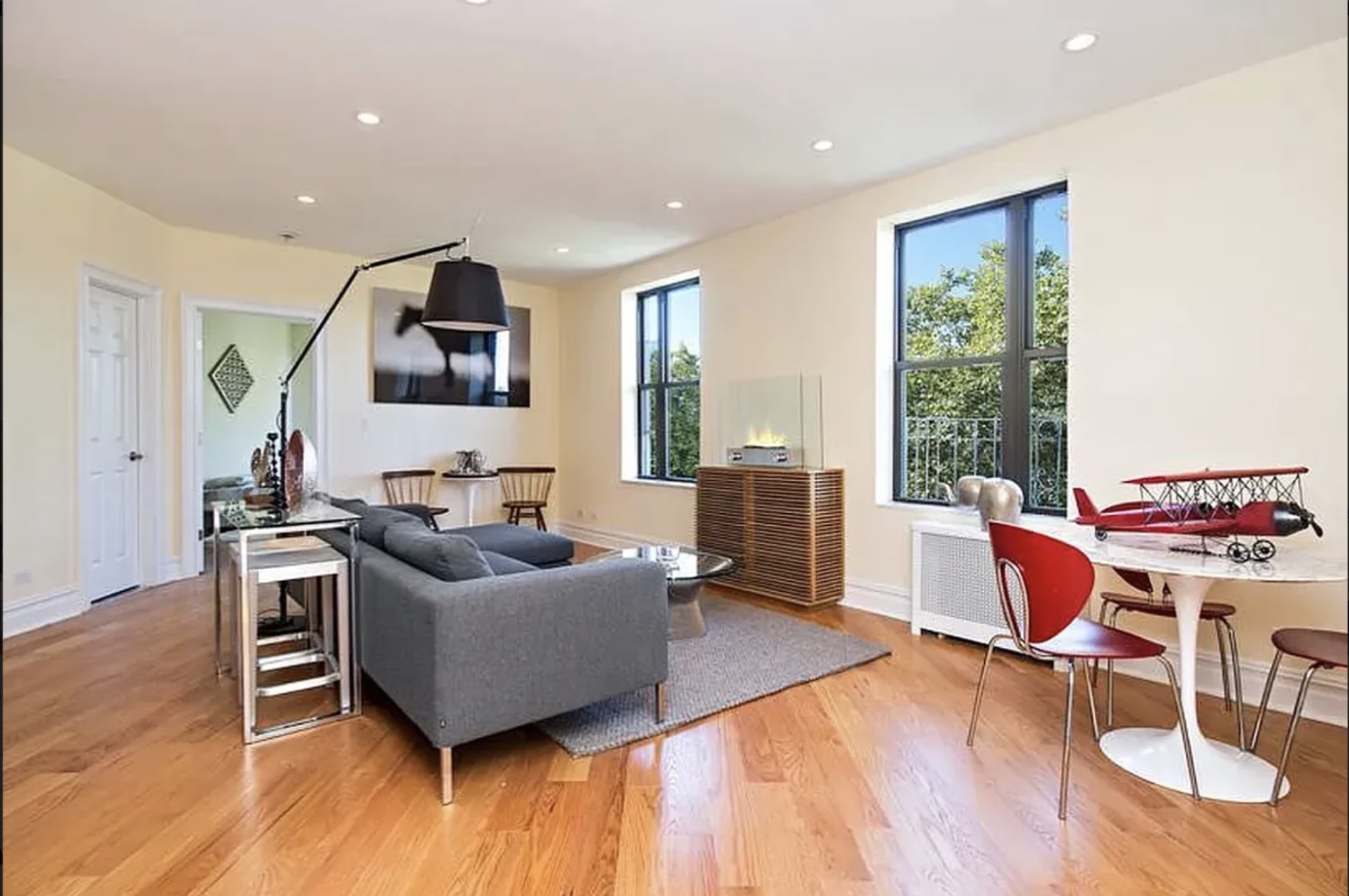 750 Riverside Drive, Apt 2D photo 2